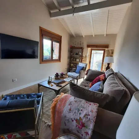 Casa Ramiras カントリーハウス *