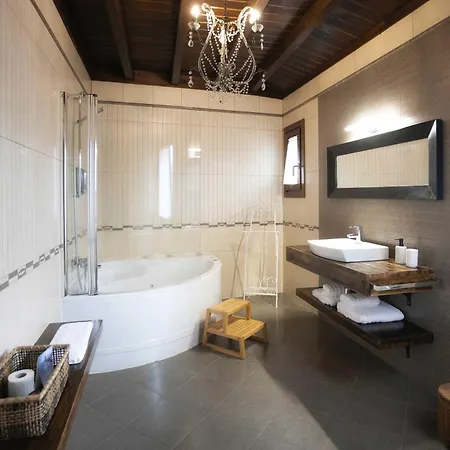 Casa Ramiras